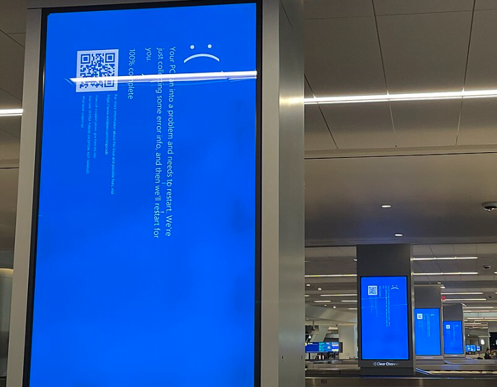 Bluescreen at airport after Crowdstrike Outage